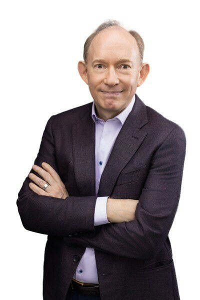 Dr. Chris DeArmitt