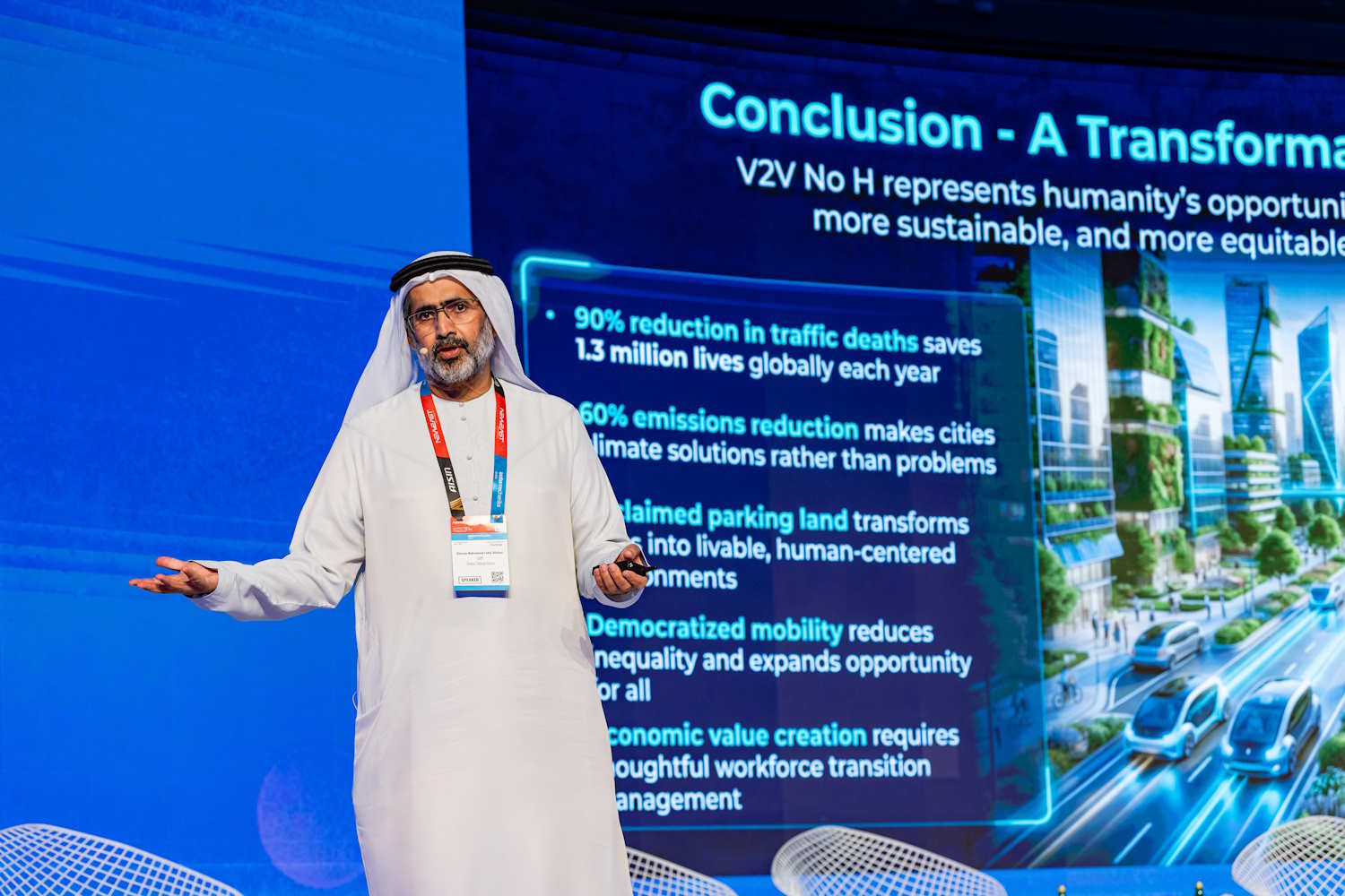 Ghanim Mohammad Al Falasi presenting at Innovation4Mobility during Automechanika Dubai 2025.