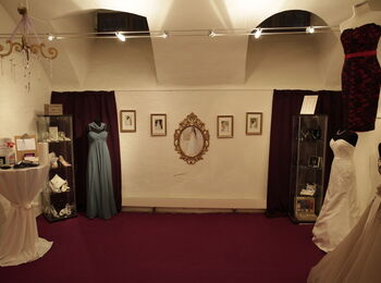 Official imagery from Hochzeits Expo Lenzburg