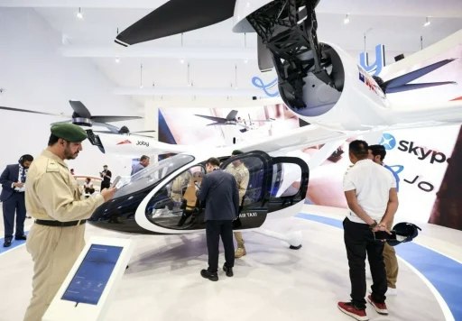صور رسمية من Dubai Air Show