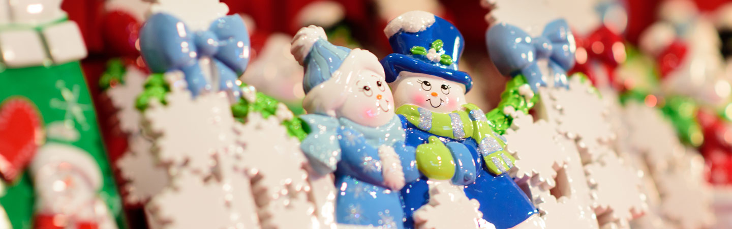 Official DES MOINES HOLIDAY BOUTIQUE event branding