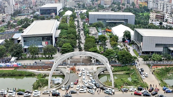 Host venue exterior — Meditex Bangladesh & Pharma Bangladesh