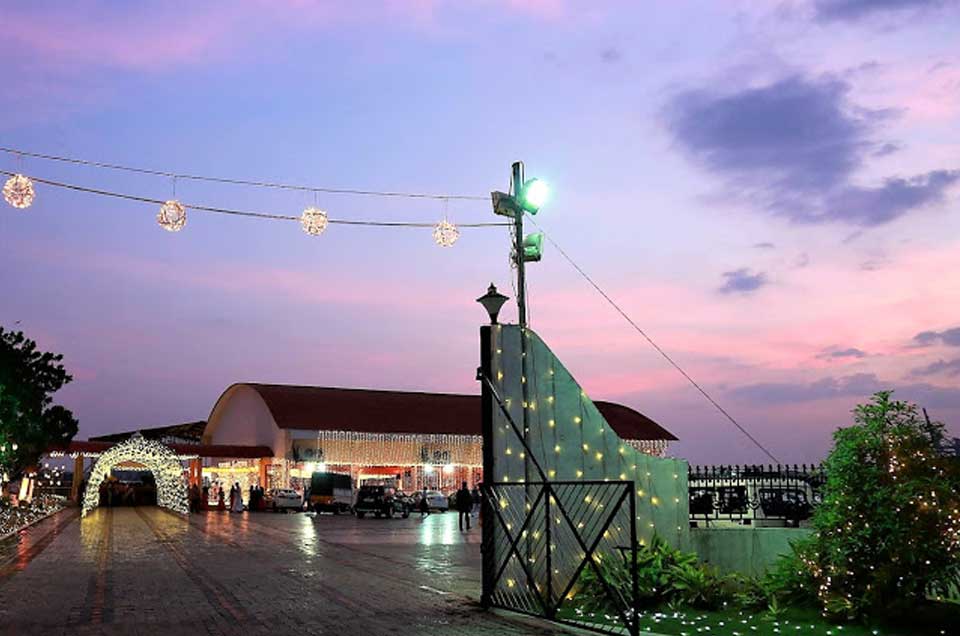 Host venue exterior — India Boat & Marine Show